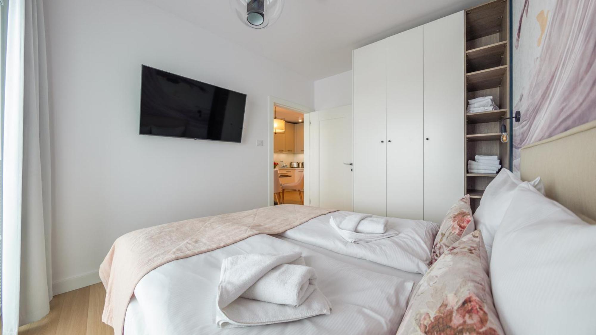 Apartamenty Z Basenem-Polanki Aqua - Holiday City Колобжег Екстериор снимка
