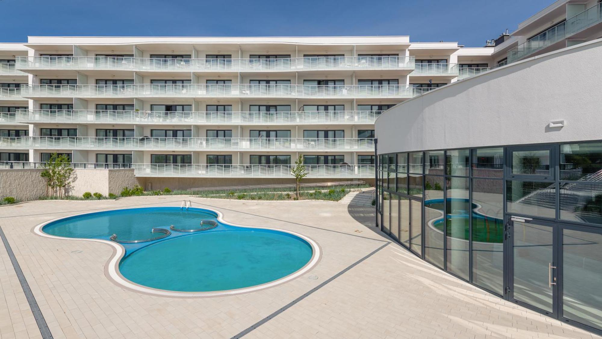 Apartamenty Z Basenem-Polanki Aqua - Holiday City Колобжег Екстериор снимка