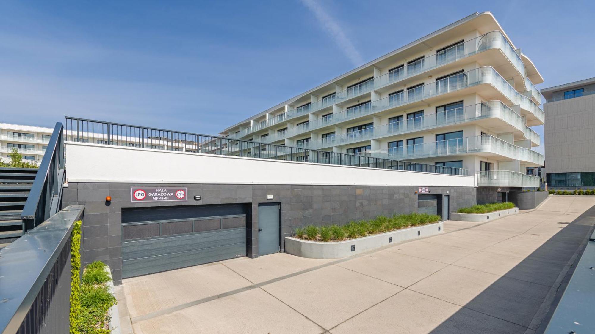 Apartamenty Z Basenem-Polanki Aqua - Holiday City Колобжег Екстериор снимка